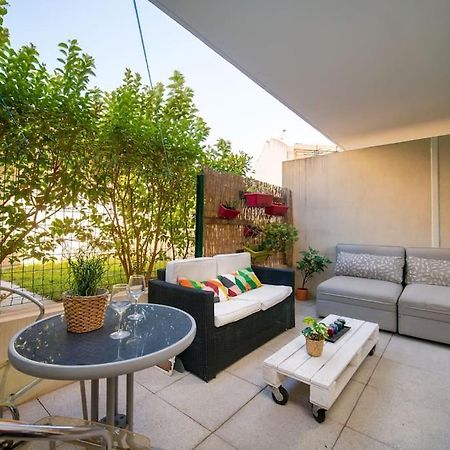 Fully Equipped Apartment With Terrace Sleeps 4 Марсилия Екстериор снимка