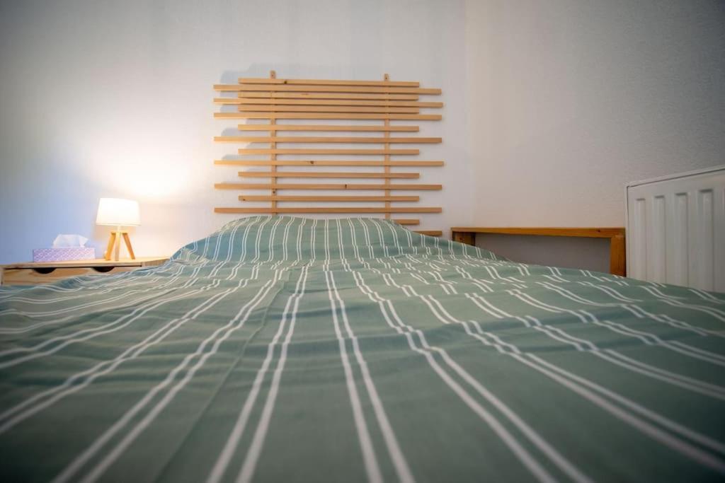 Fully Equipped Apartment With Terrace Sleeps 4 Марсилия Екстериор снимка